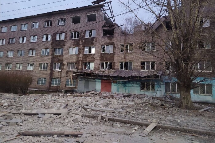 «Бавовна» в Алчевську: прилетіло в гуртожиток окупантів (фото)