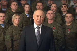 Новорічні звернення Путіна та Медведєва. Росія досі мріє про перемогу