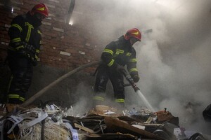 В Хмельницькому померла дівчина, яка постраждала внаслідок обстрілу окупантів