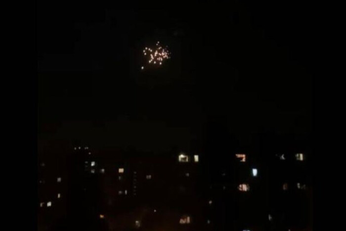 Головне за ніч: Київ опинився під обстрілами «Шахедів» та «бавовна» у Воронежі