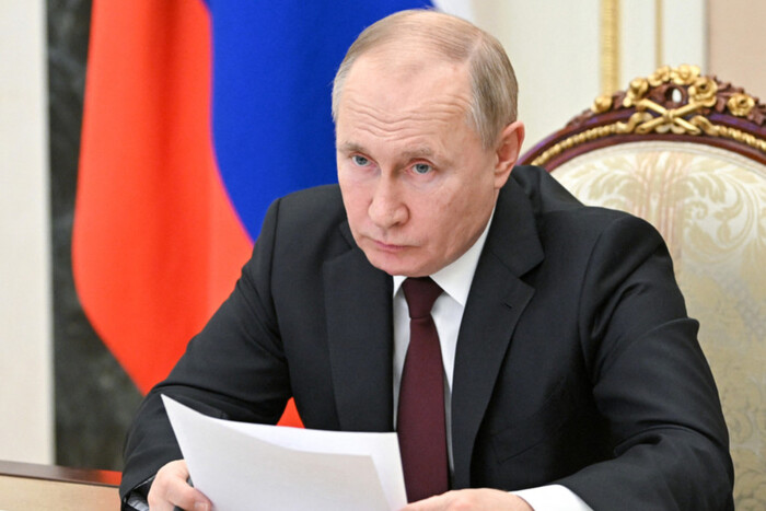 Путин заманивает россиян на войну, издал новый указ
