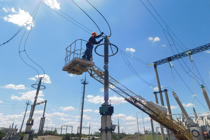 Потребление электроэнергии растет: «Укрэнерго» сообщило о ситуации со светом