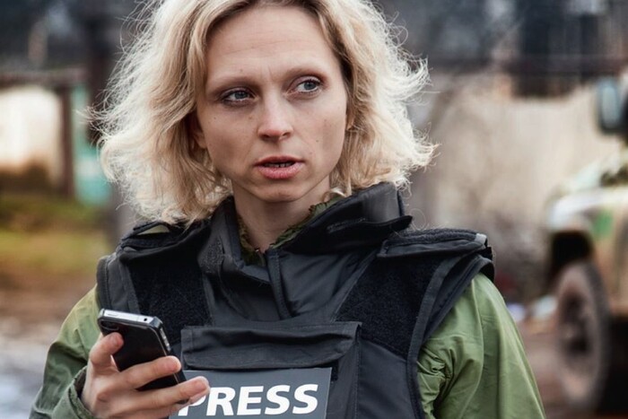СБУ поновила «воєнну» акредитацію данській журналістці, яка влипла у скандал