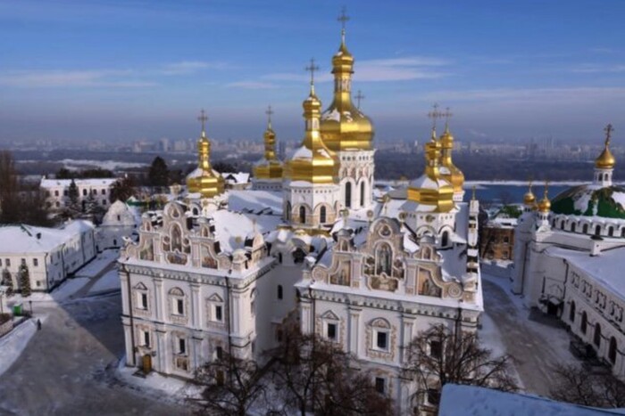 Вигнання з Лаври. Московська церква оголосила війну державі