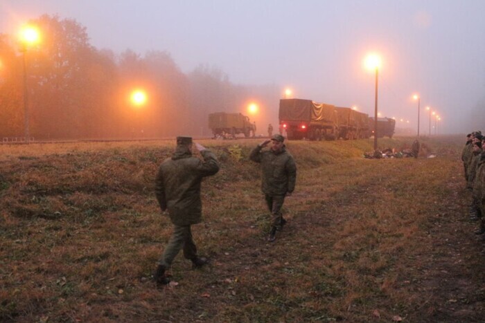 В Беларусь прибыл очередной эшелон с российскими военными