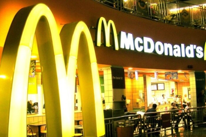 CNN: McDonald's планує скоротити штат у 2023 році