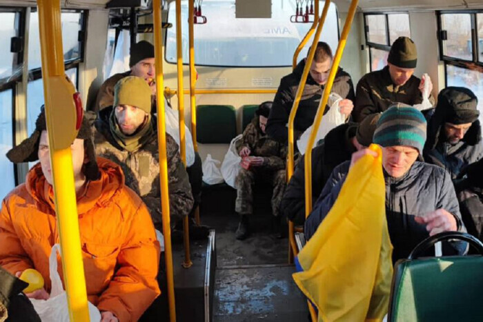 Освобождение украинских военных из плена: СБУ показала видео