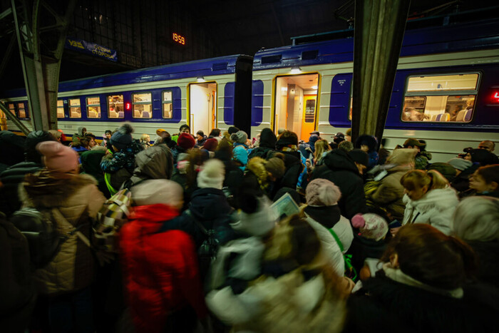Польща змінює правила перебування для біженців з України