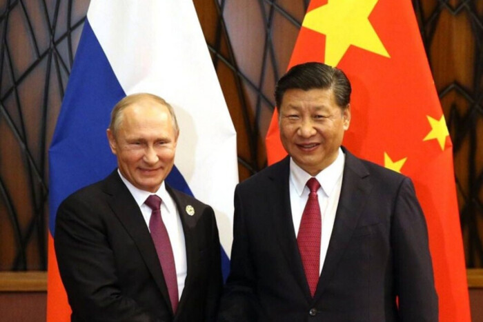 Китай не буде допомагати Росії за жодних обставин – дипломат
