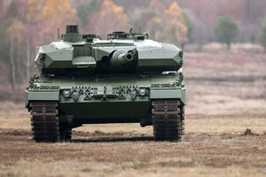 В Германии обиделись, что Макрон первым передал Украине танки