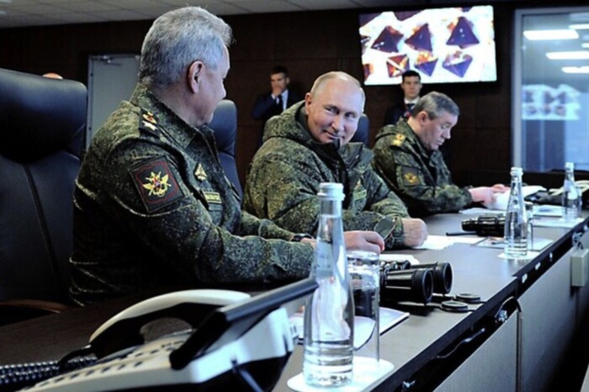 Смена командующего войсками в РФ. Кремль разъяснил цели войны
