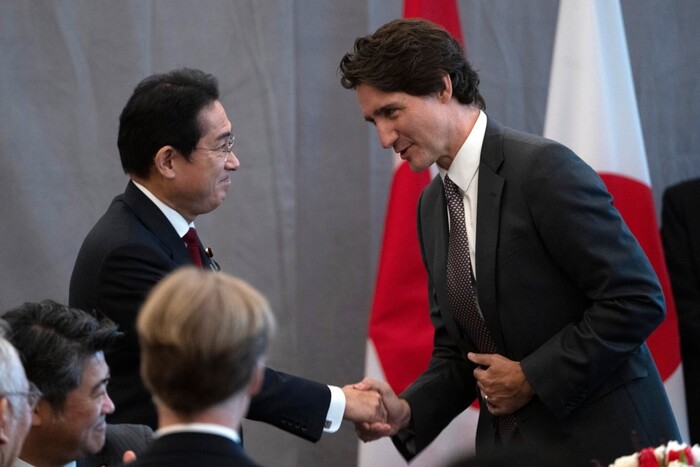 Канада та Японія домовились сприяти підтримці України: деталі