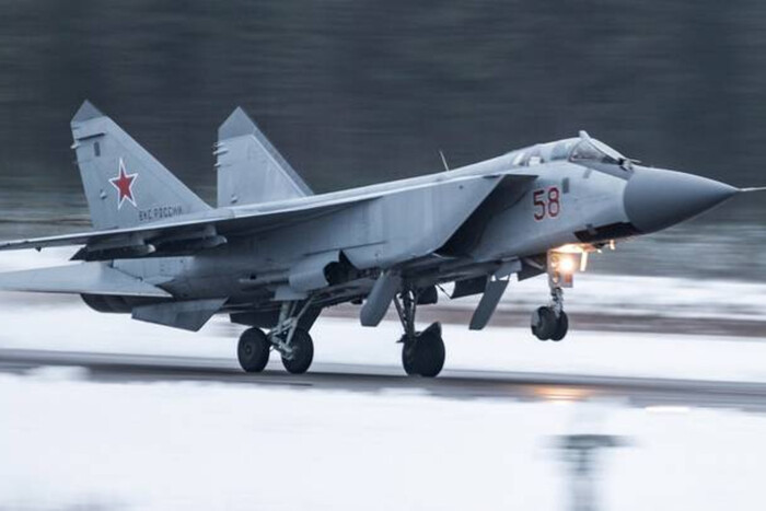 Авиаучения в Беларуси: власти оценили угрозу наступления на Киев
