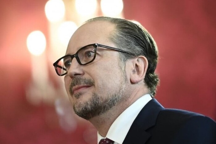  Австрійський міністр закликав «не перегнути палицю» з РФ: МЗС запросив його в Дніпро