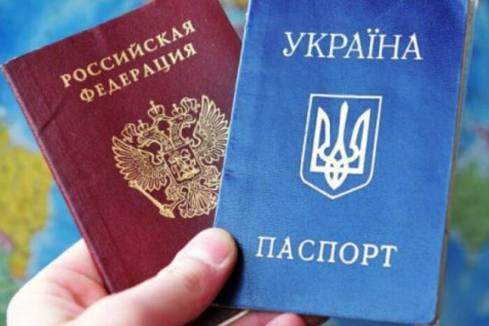 Окупанти масово змушують українців брати російські паспорти – Старух