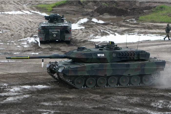 Від чого залежить постачання німецьких танків в Україну – заява міністра оборони ФРН