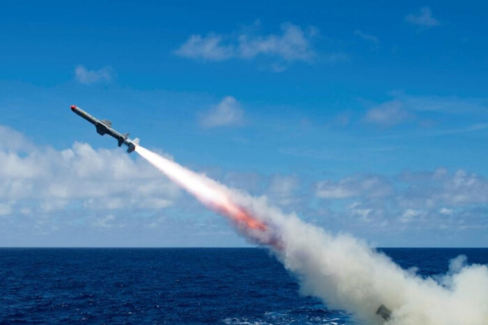 Россия провела ротацию в Черном море: ВСУ предупредили об опасности нового ракетного удара