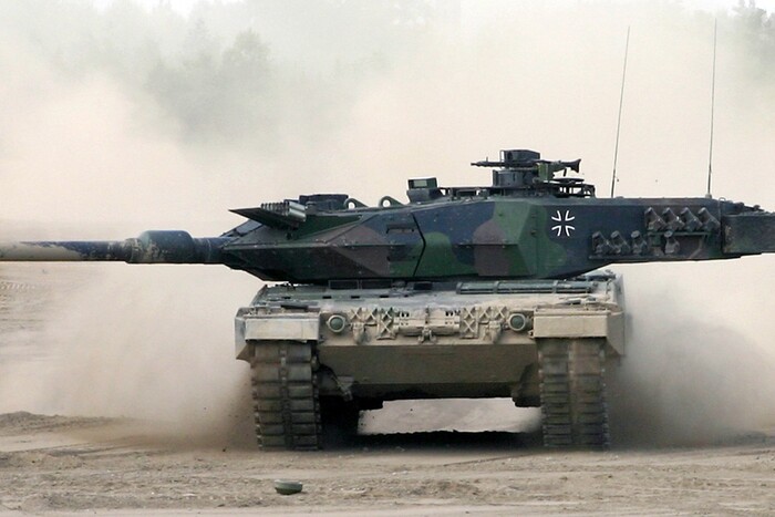 Україна отримає все необхідне: Байден запевнив у постачанні німецьких танків Leopard