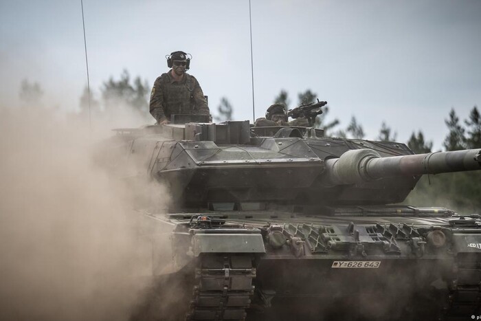 Українські військові почнуть навчання на німецьких танках Leopard