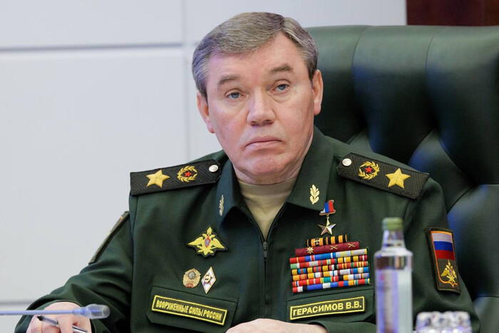 Герасимов «улучшает» армию. Британская разведка рассказала о реакции Пригожина и «ДНР»