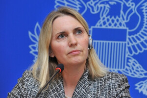 Посол США отреагировала на последние коррупционные скандалы в украинских властях