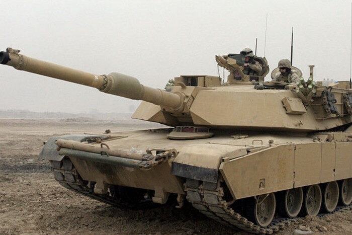 Байден готовий передати Україні 10 танків Abrams 