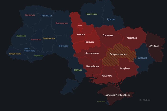 Небезпека зберігається: сирена повітряної тривоги в Києві