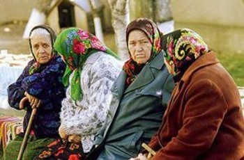 За кредиты МВФ расплатятся украинки