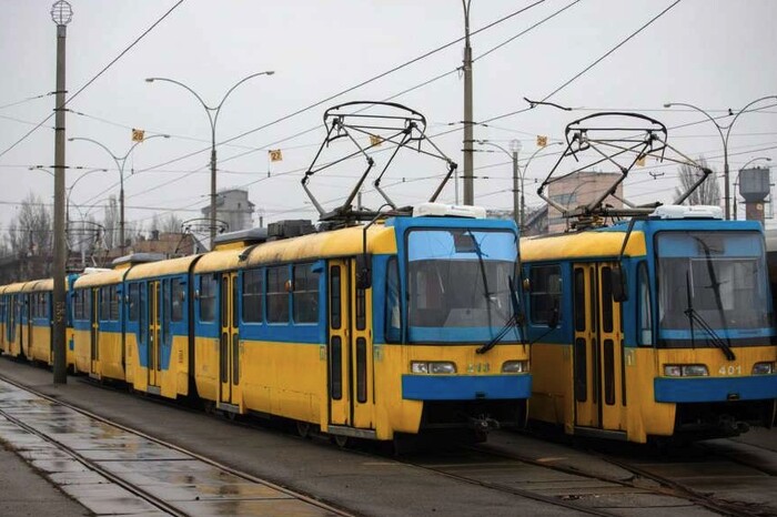 Влада Києва повертає два трамвайні маршрути