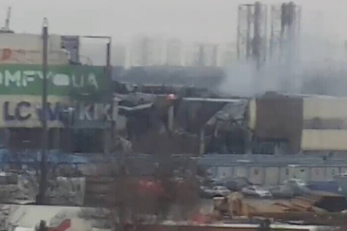 ВСУ ударили по базе оккупантов в Мариуполе (видео)