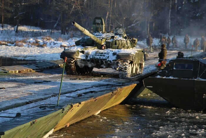 На полігонах Білорусі триває підготовка підрозділів ворога – Генштаб