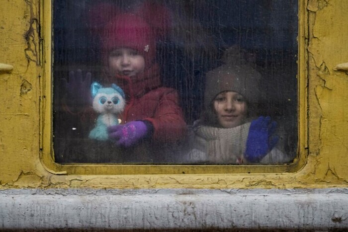 «Оздоровлення» і «відпочинок»: окупанти хочуть вивезти дітей Луганщини до Карелії