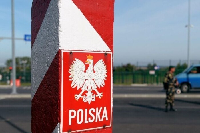 Белорусско-польскую границу штурмуют нелегальные мигранты