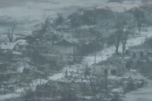 Снайпер застрелив останню жительку: росіяни повністю знищили селище на Донбасі (відео)  