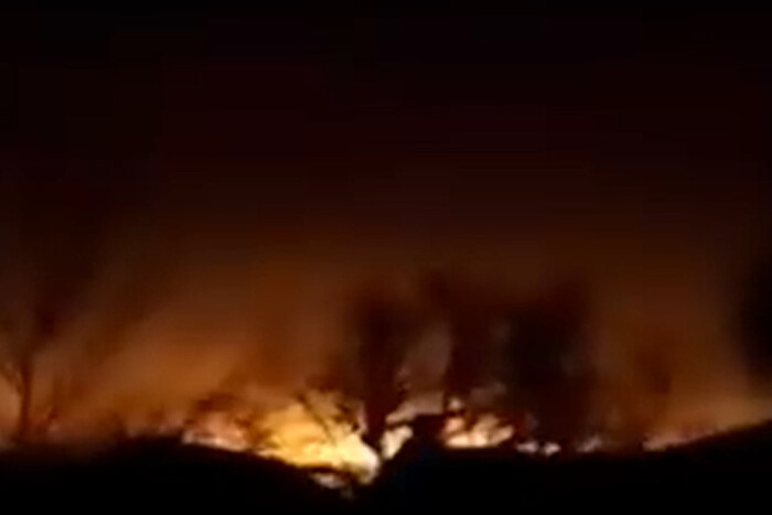Повітряні сили показали, як у Дніпрі палали ворожі «Шахеди» (відео)