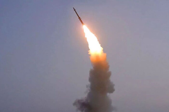 Молдова після прольоту ракети викликає російського посла