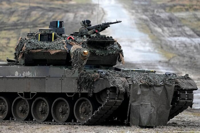 Стало відомо, коли Німеччина почне навчати військових ЗСУ управляти Leopard 2