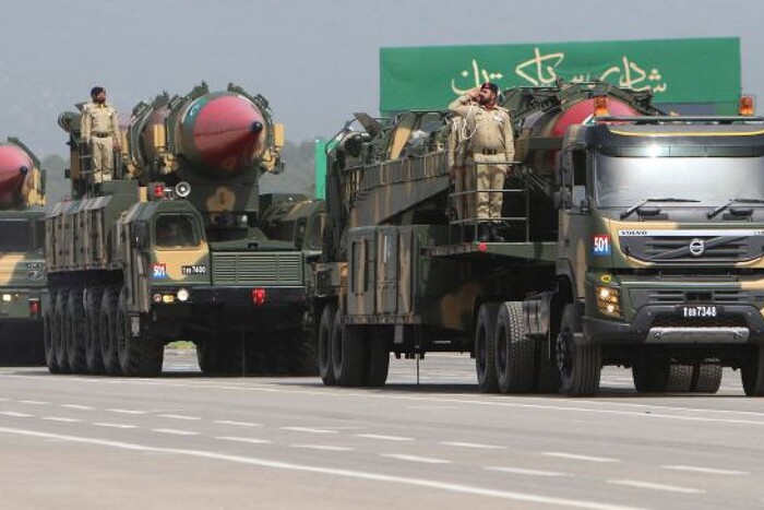 Пакистан за допомогою Німеччини збирається збільшити поставки зброї Україні