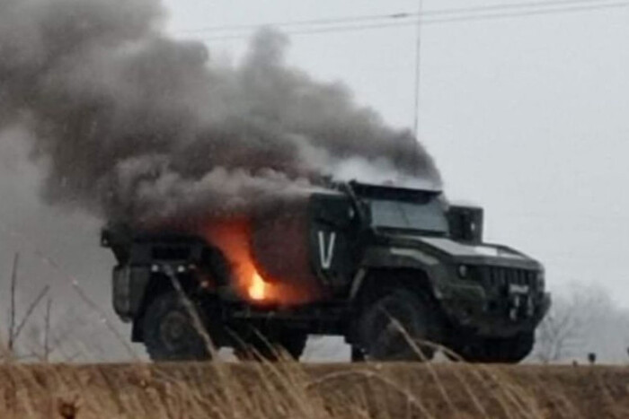 В Новой Каховке партизаны взорвали авто с российскими военными