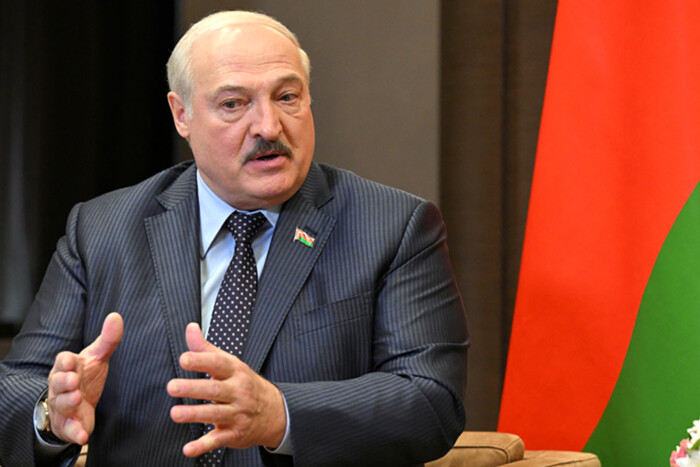 Деталі зустрічі із Путіним, дивна пропозиція Байдену. Лукашенко зробив кілька заяв