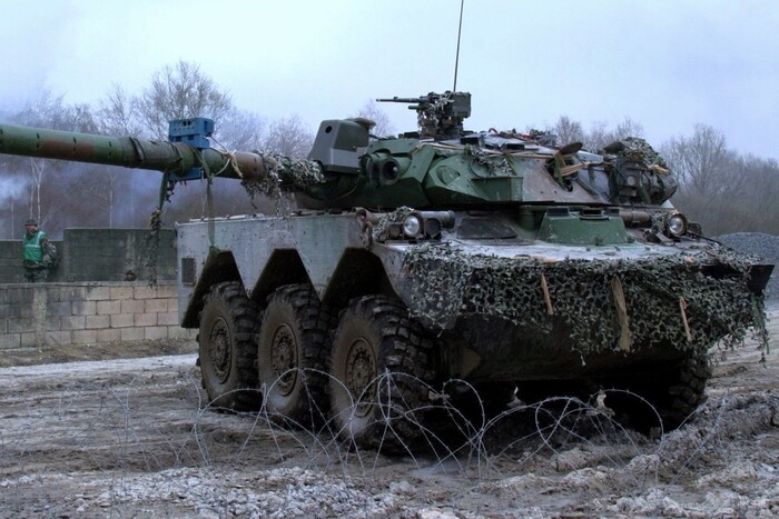 La France a envoyé les premiers chars légers en Ukraine