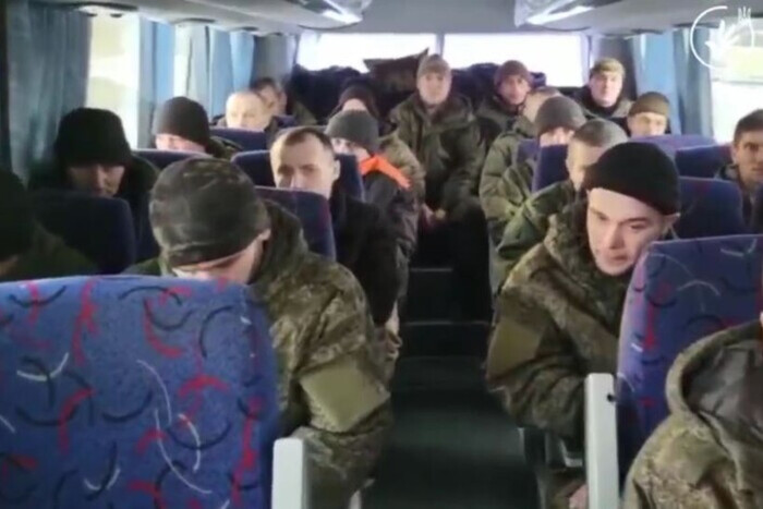Как российские военнопленные просили прощения у украинцев (видео)