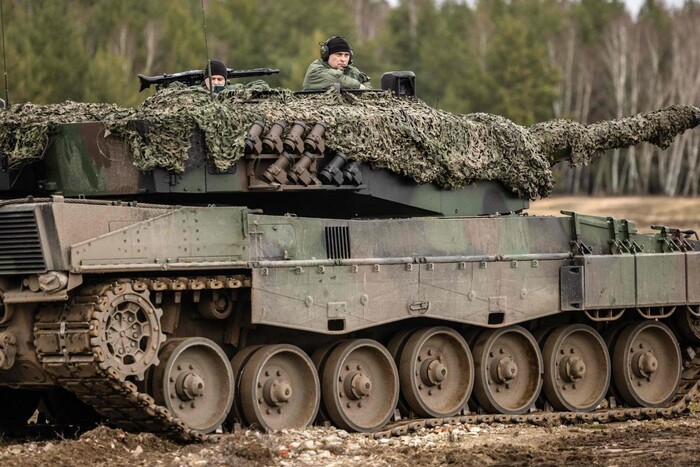 До весняного наступу Україна, ймовірно, отримає менше чверті обіцяних танків – The Times