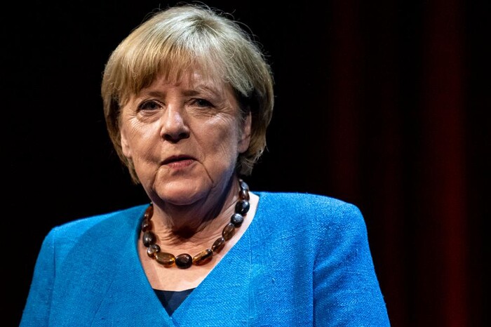 Меркель стала жертвою пранкерів із Росії