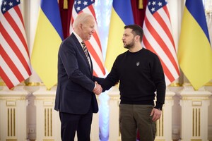Президент США відвідав Київ уперше за 15 років 