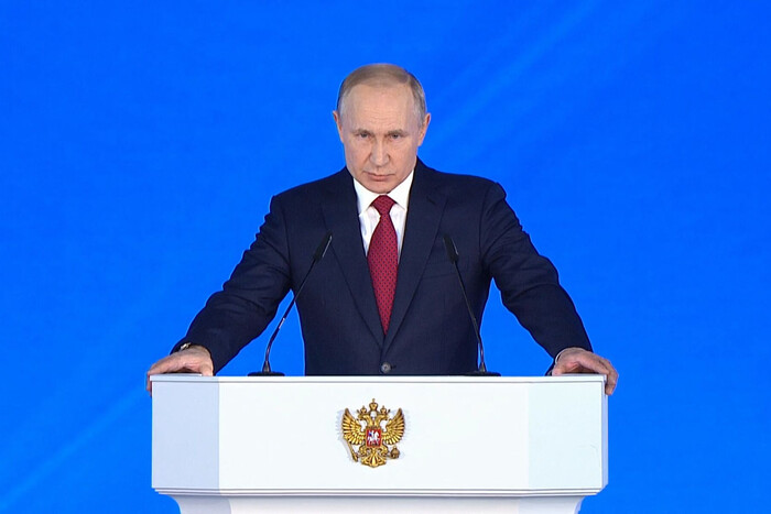 Путин признал, что довел Россию до ручки
