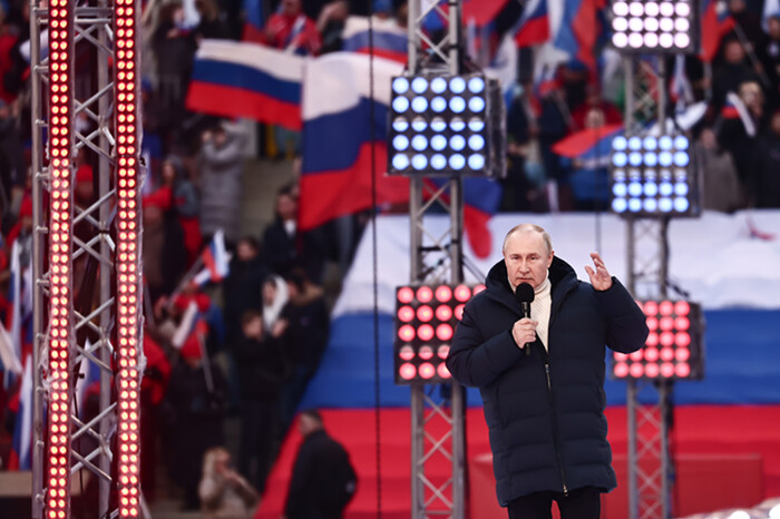 Путін виступить на концерті у «Лужниках»: зганяють масовку