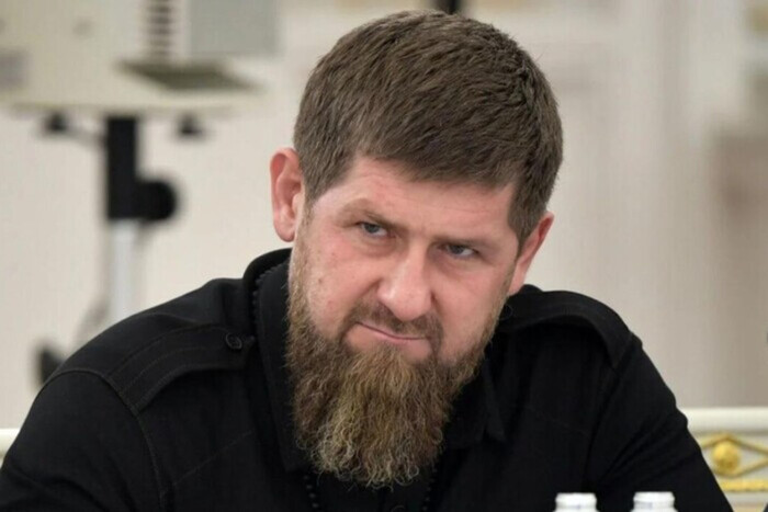 Кадыров назвал идола россиян «проклятым»