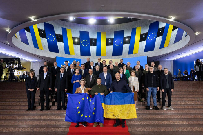Вступление Украины в ЕС: Зеленский призвал Европу действовать