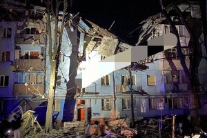 Окупанти вдарили по багатоповерхівці в Запоріжжі (оновлено)